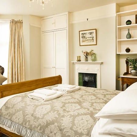 The End House Bed & Breakfast Кеймбридж Екстериор снимка